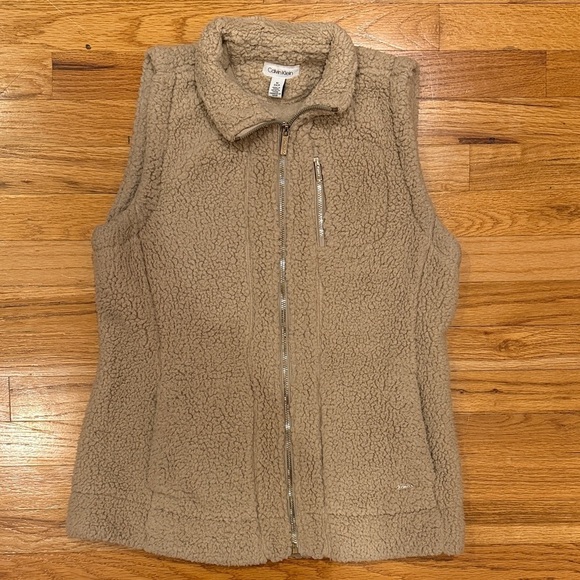 Calvin Klein Jackets & Blazers - Calvin Klein Women's Tan Sherpa Vest